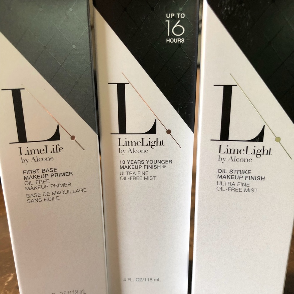 LimeLight Setting Spray-10 yrs younger